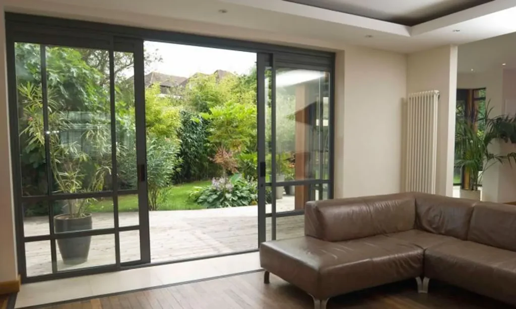 model pintu kaca minimalis terbaru