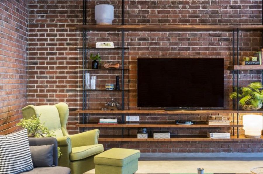 Jasa Backdrop TV Surabaya Timur Industrial