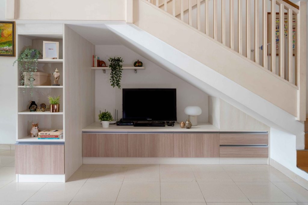 Custom Interior Custom Minimalis Wiyung Surabaya