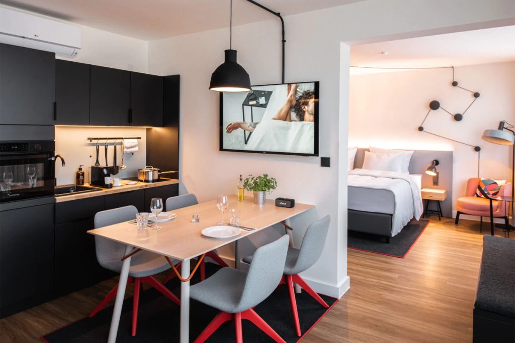 Jasa Kitchen Set Modern Apartemen Trans Icon Surabaya